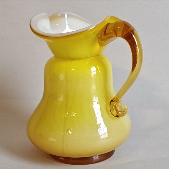 Vintage Fenton Layered Lemon Yellow White Creamer Pitcher Art Glass 4" - Picture 2 of 9